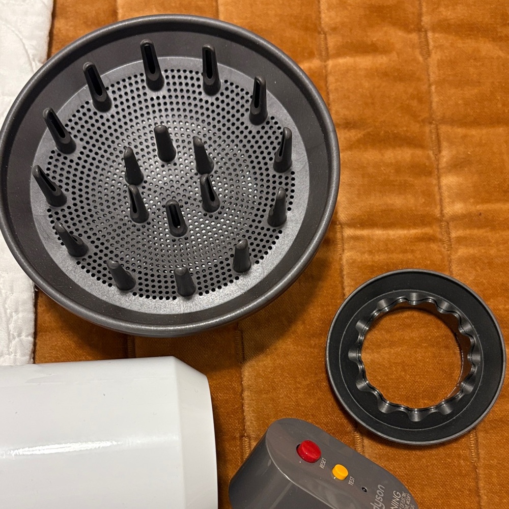 Dyson Silver and Gray Hair Dryer with Attachments - Picture 3 of 7